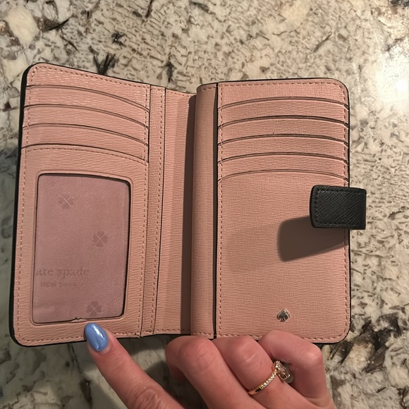 Kate Spade Wallet - Picture 2 of 3